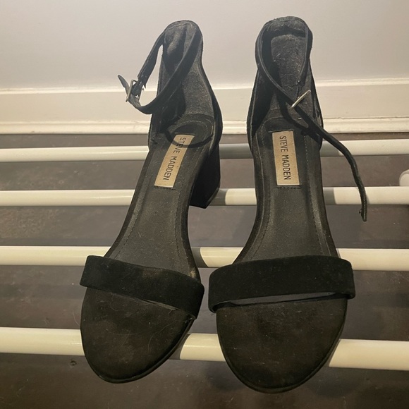 STEVE MADDEN Irene-M Black Suede Heels - Picture 7 of 7